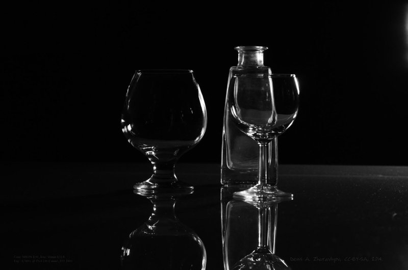 Image LessonTech01_003_Glass_-1EV.jpg