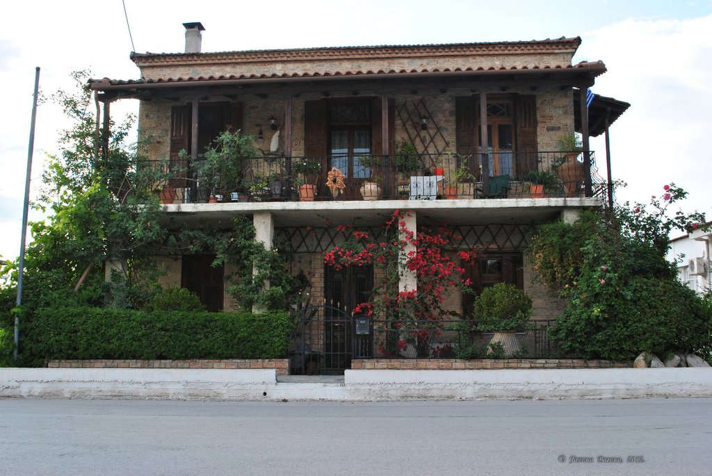 Image 0534_2012-06-05_23-06_D3000.jpg