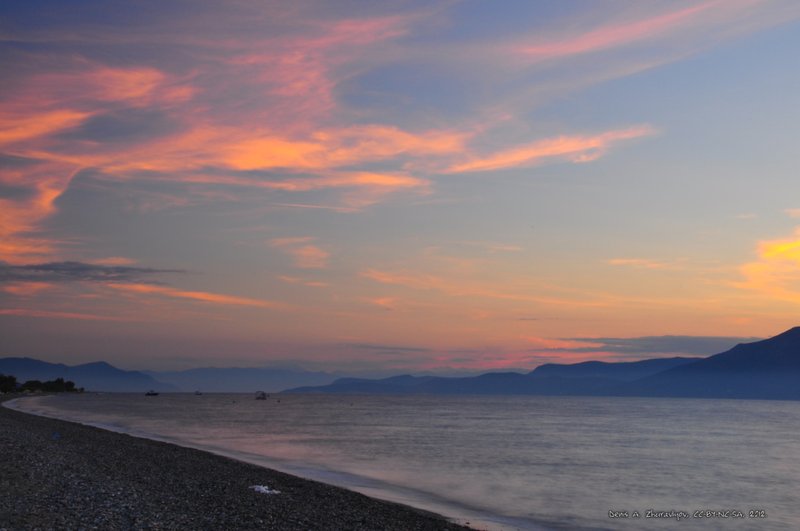 Image 0595_2012-06-08_00-59_D90.jpg